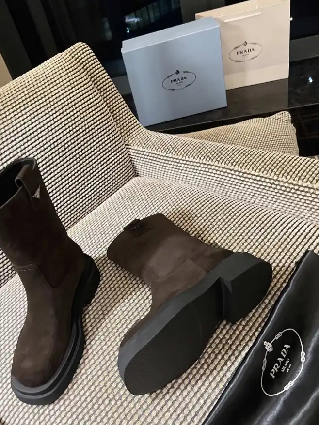 hype Prada Boots