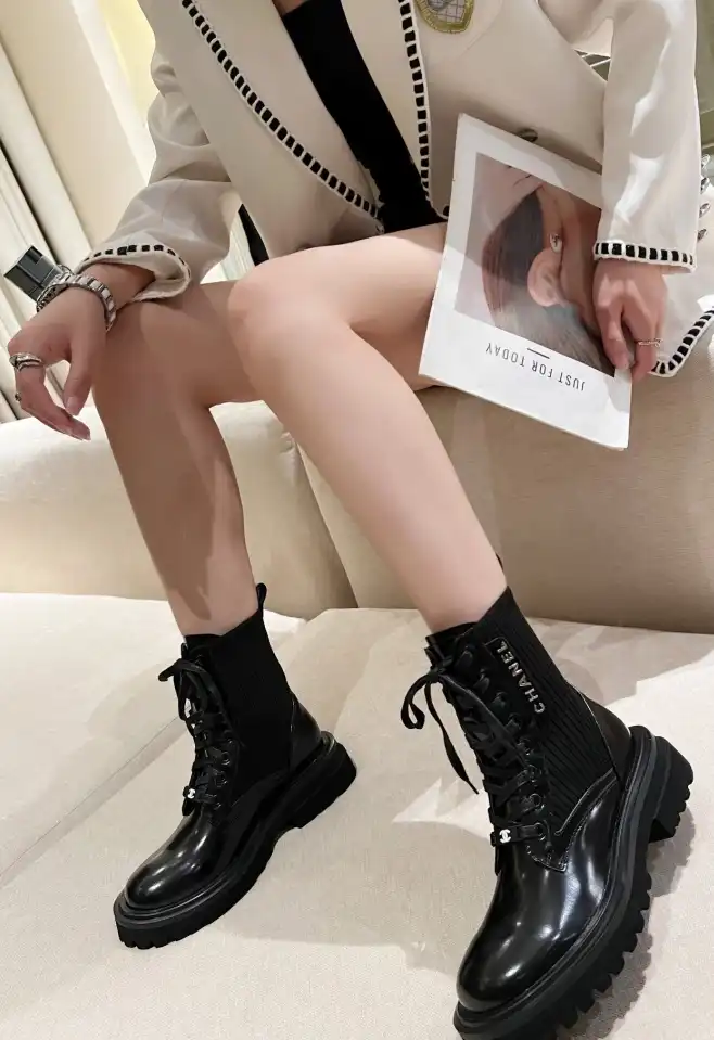 hype Chanel Boots