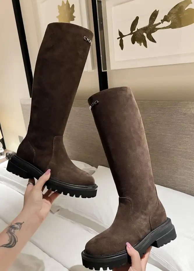 hype Chanel Boots