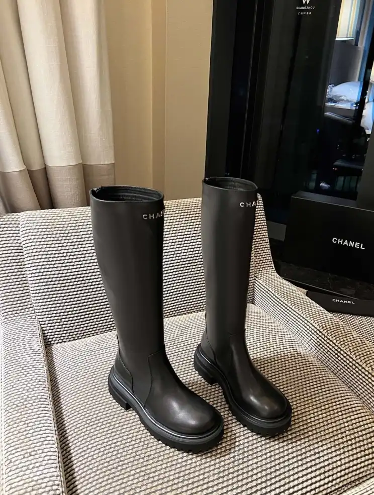 hype Chanel Boots