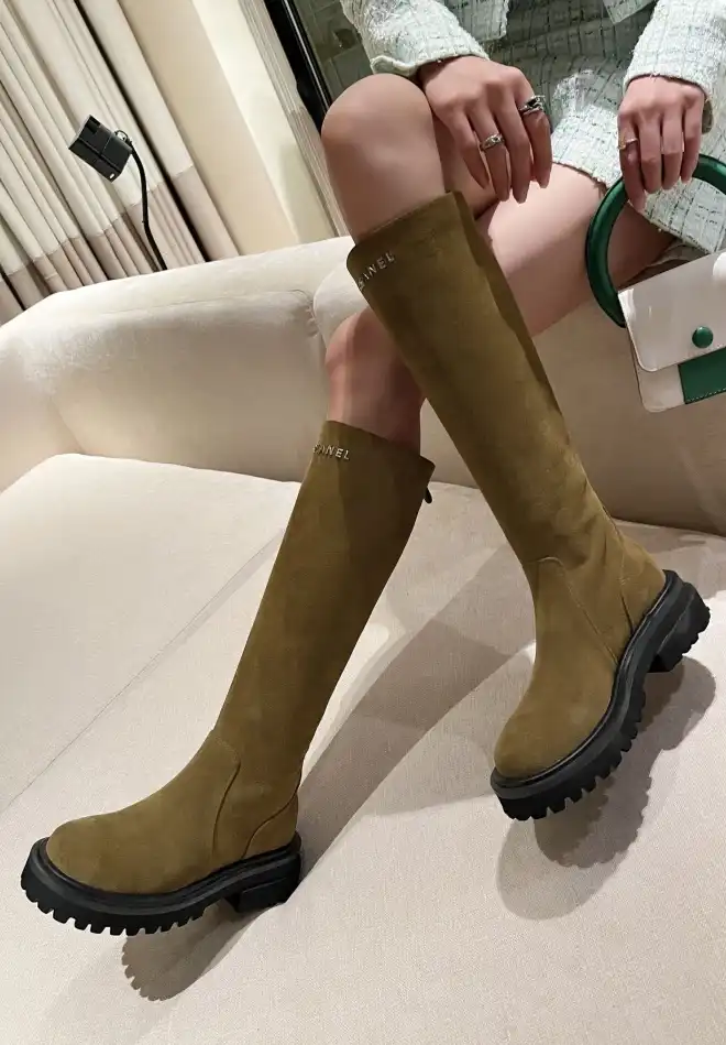 hype Chanel Boots