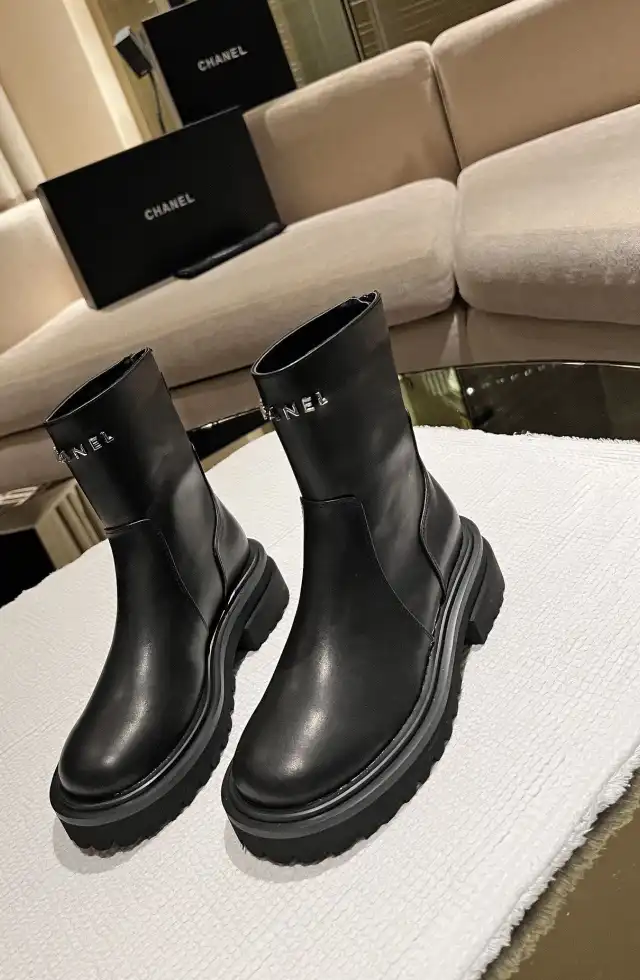 hype Chanel Boots