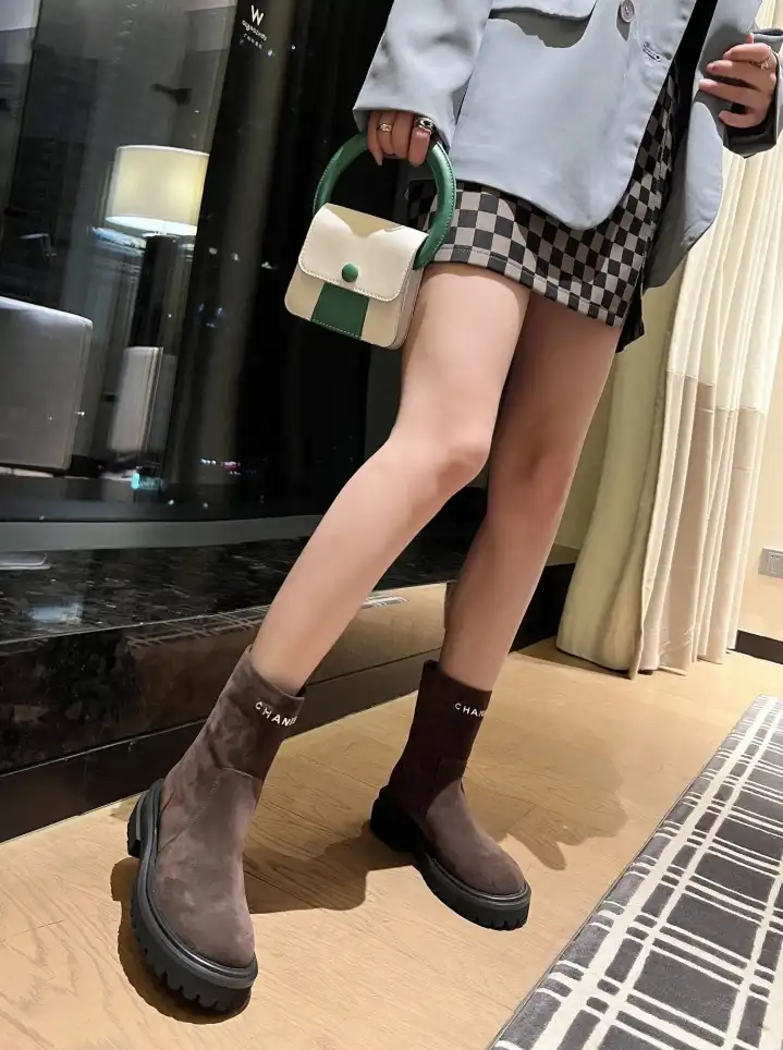 hype Chanel Boots