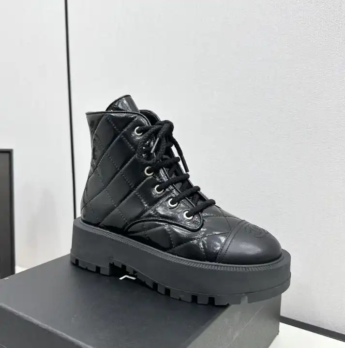 hype Chanel Boots