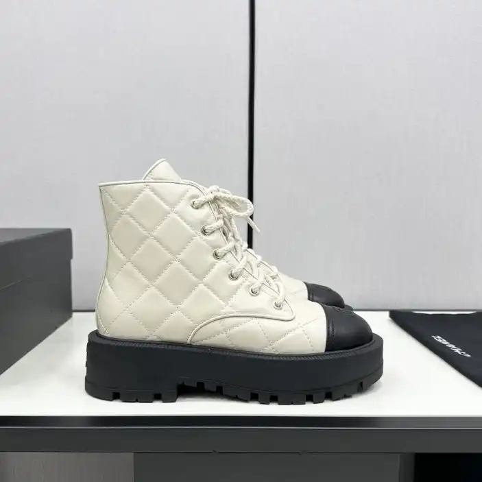 hype Chanel Boots