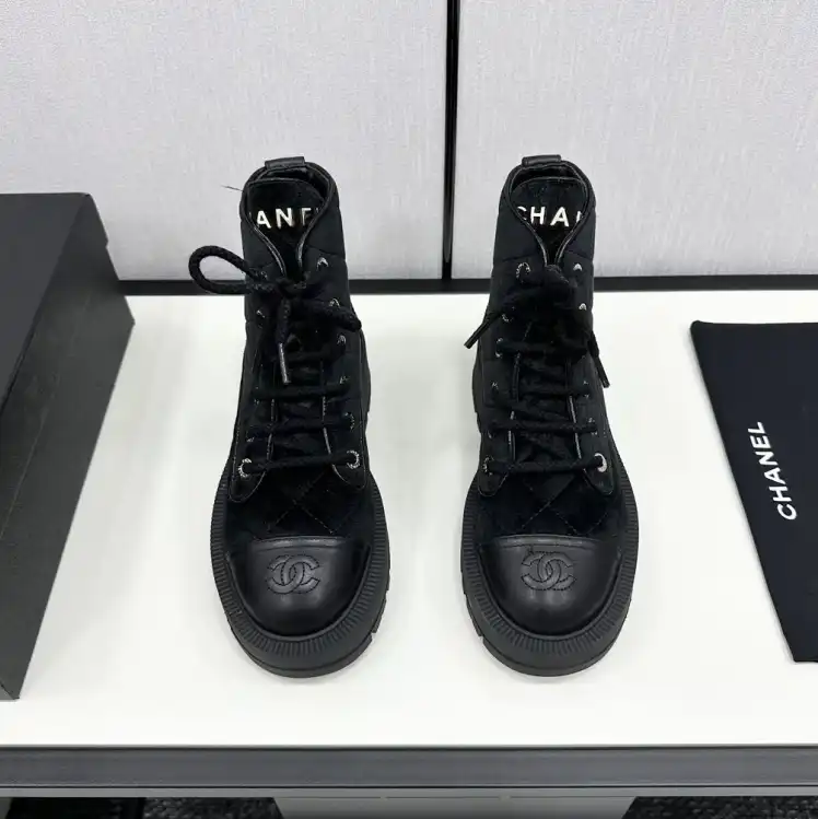 hype Chanel Boots