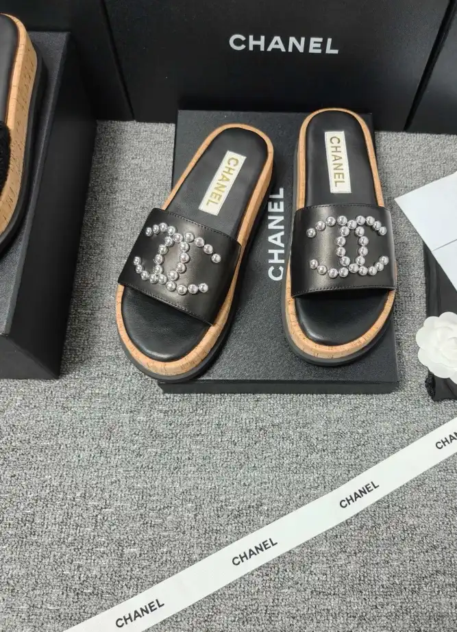 hype Chanel Slippers