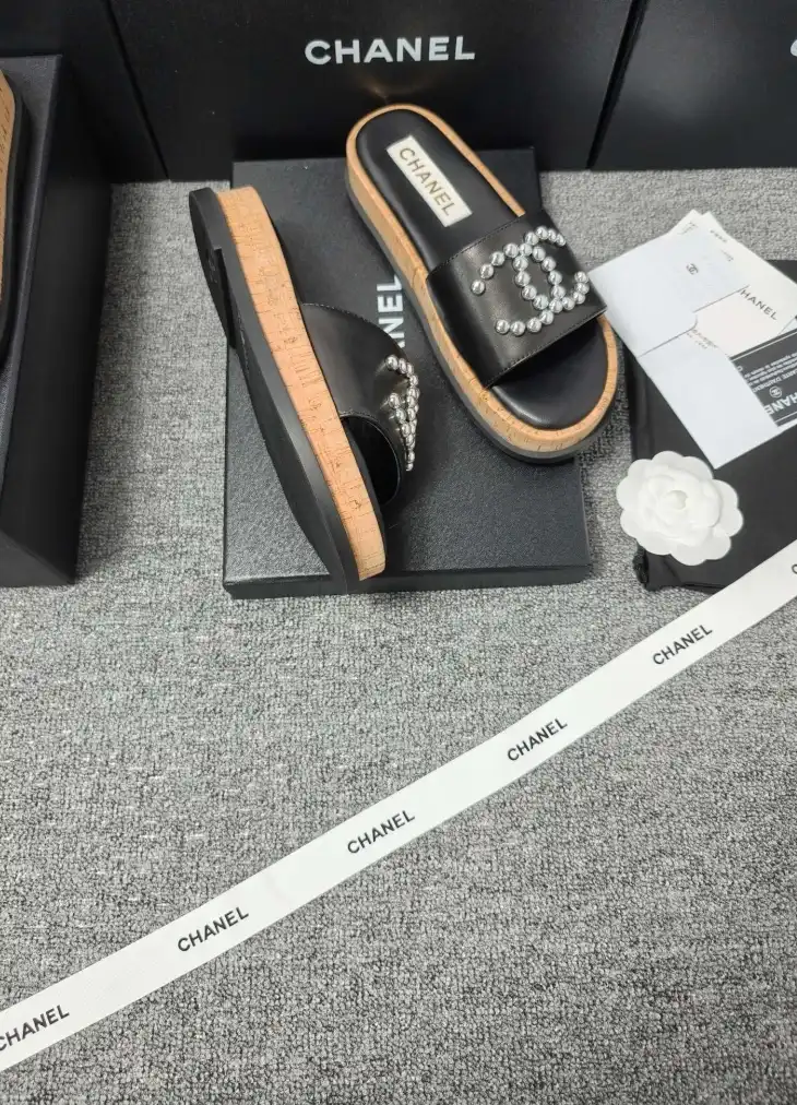 hype Chanel Slippers