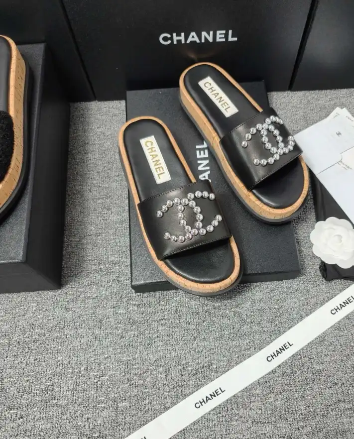 hype Chanel Slippers