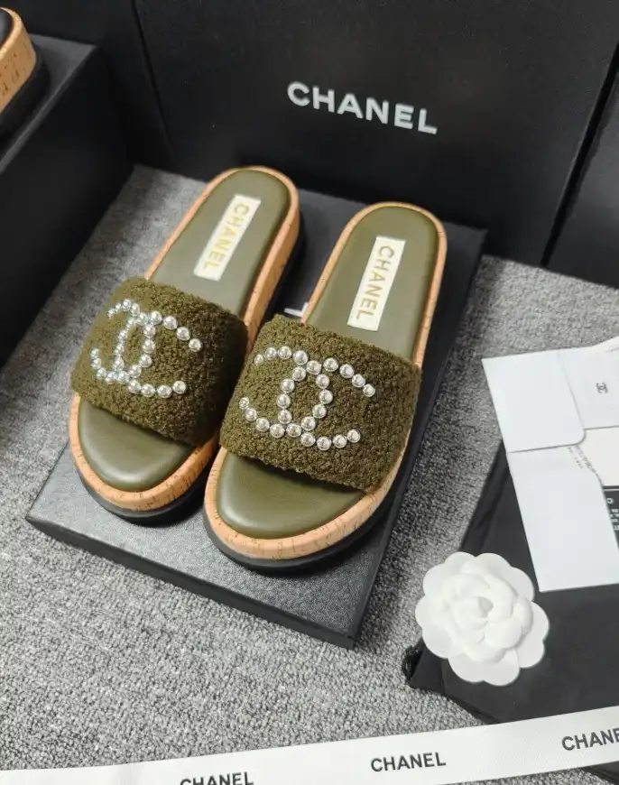 hype Chanel Slippers