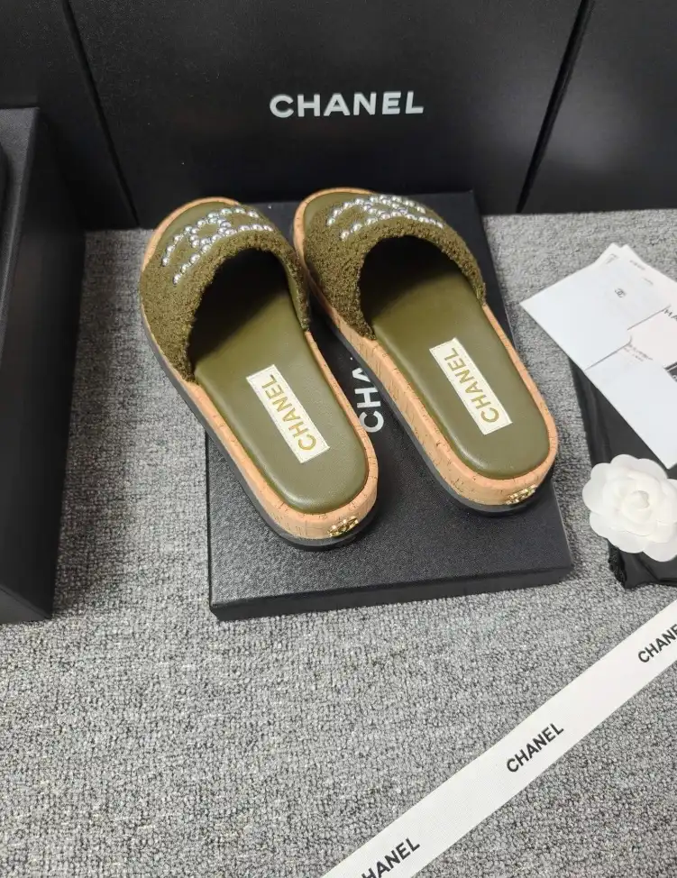 hype Chanel Slippers