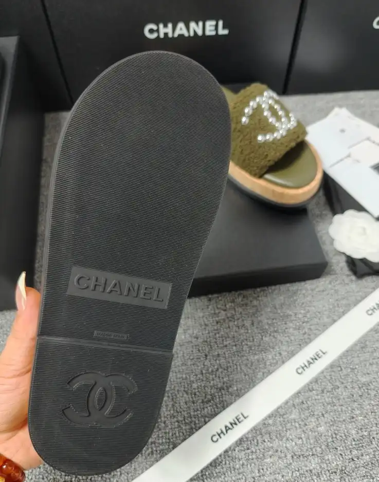 hype Chanel Slippers