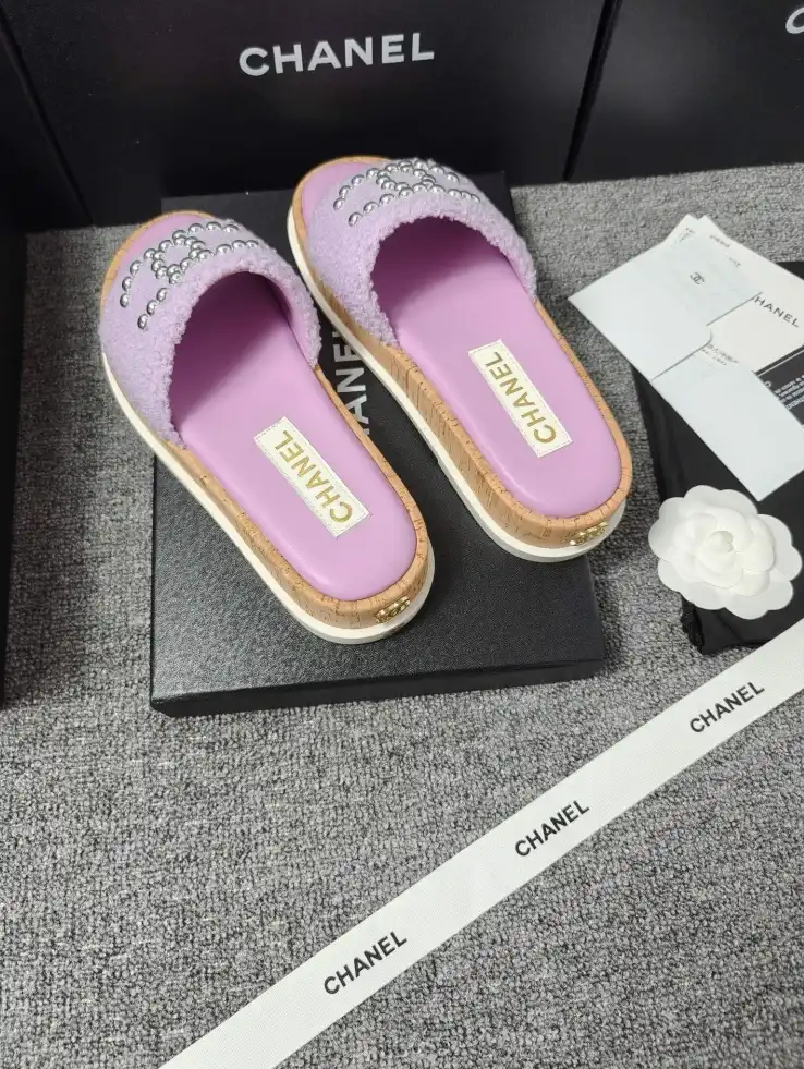 hype Chanel Slippers