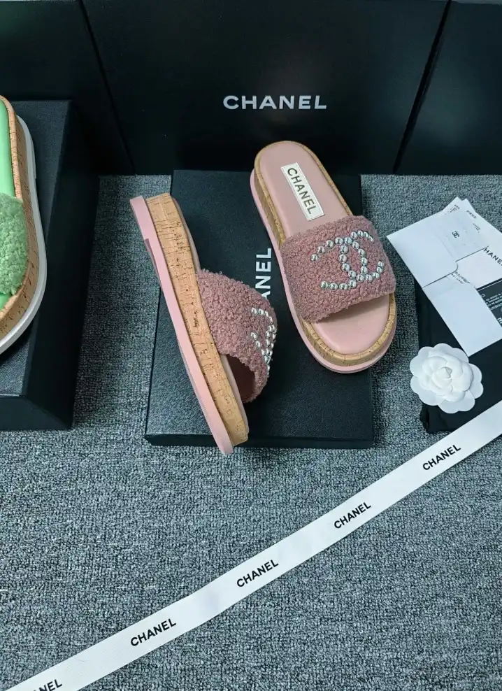 hype Chanel Slippers