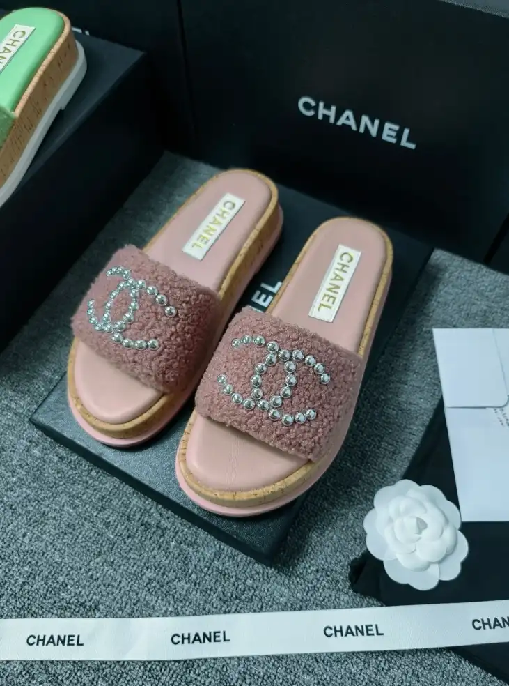 hype Chanel Slippers