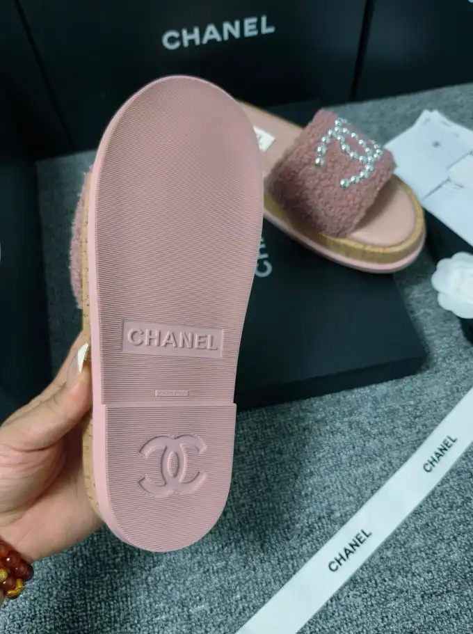 hype Chanel Slippers