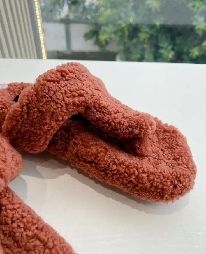 hype Loewe Slippers