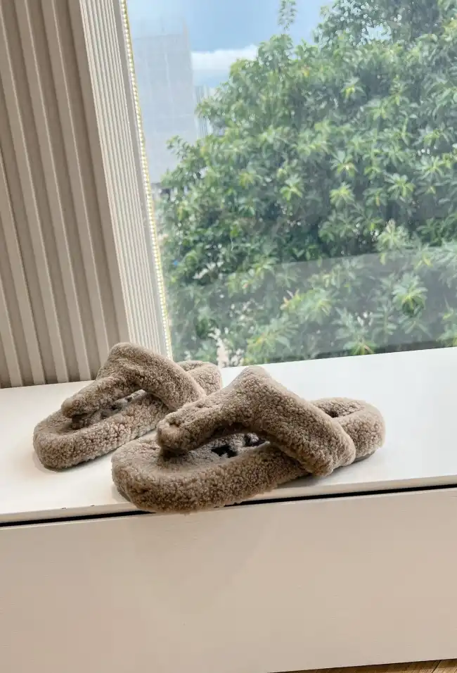 hype Loewe Slippers