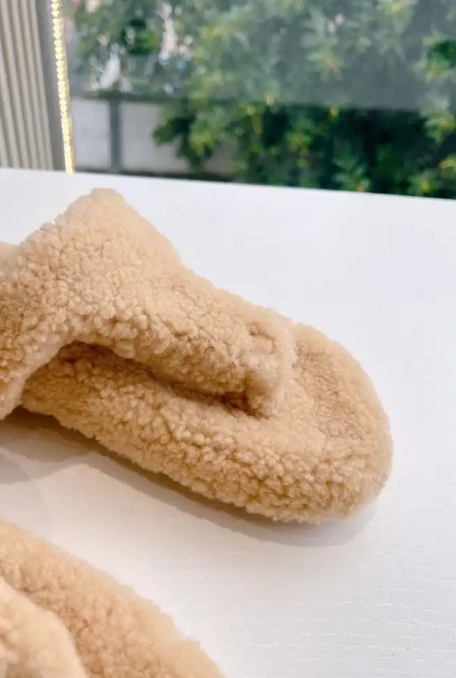 hype Loewe Slippers