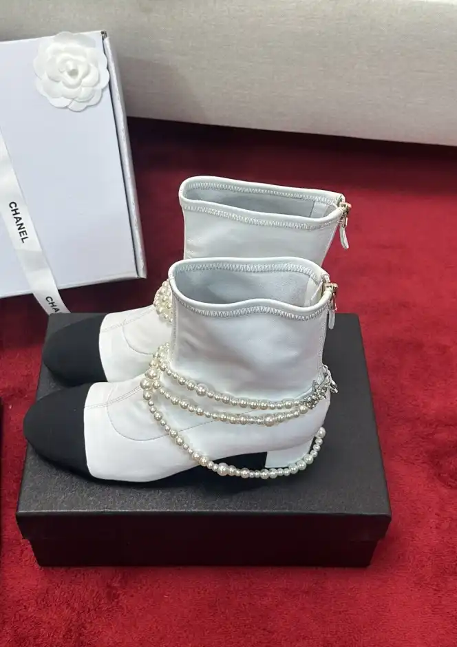 hype Chanel Boots