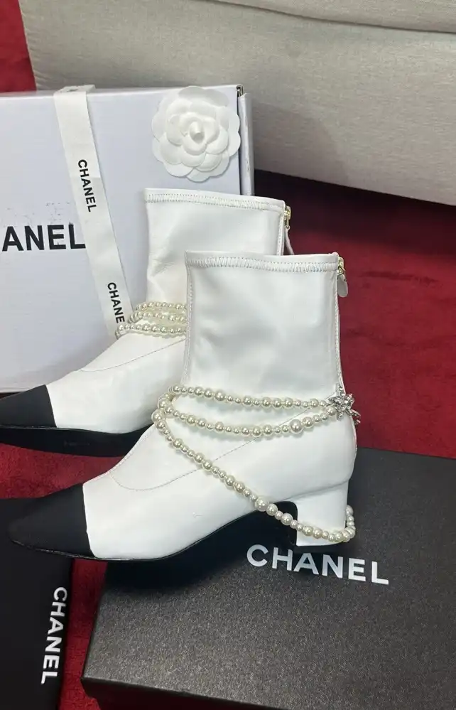 hype Chanel Boots