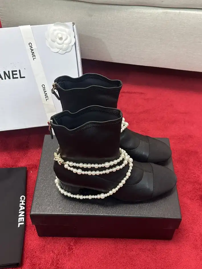 hype Chanel Boots