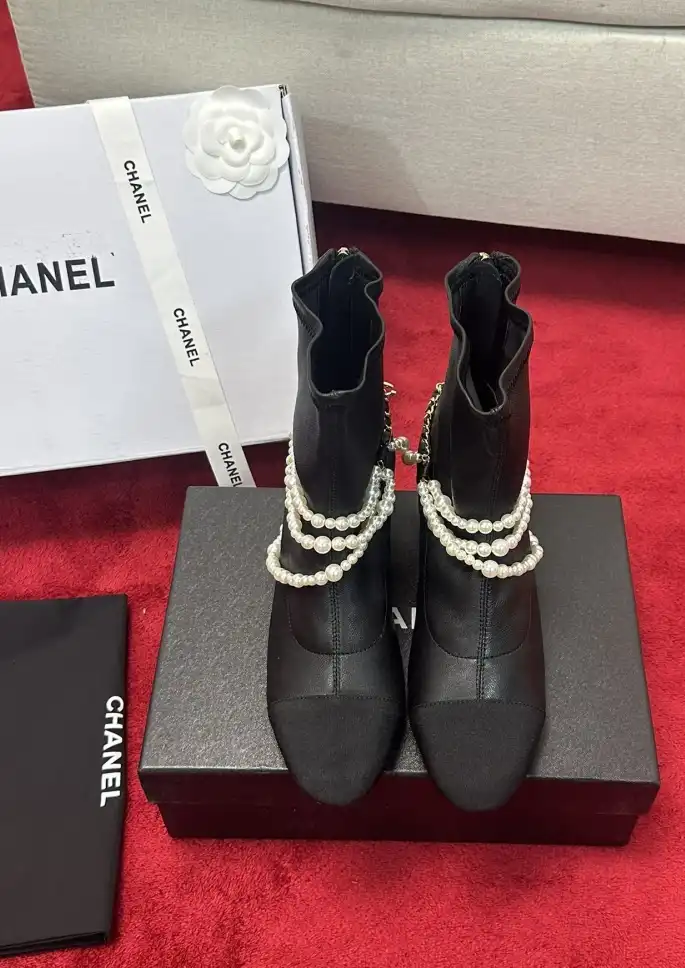 hype Chanel Boots