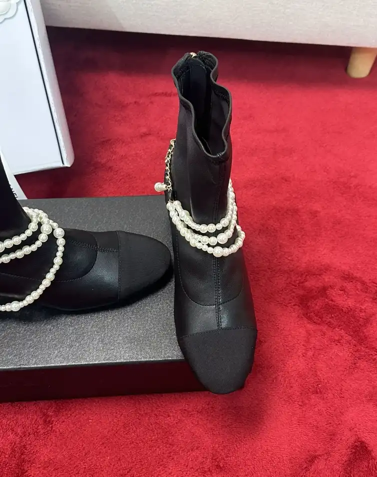 hype Chanel Boots