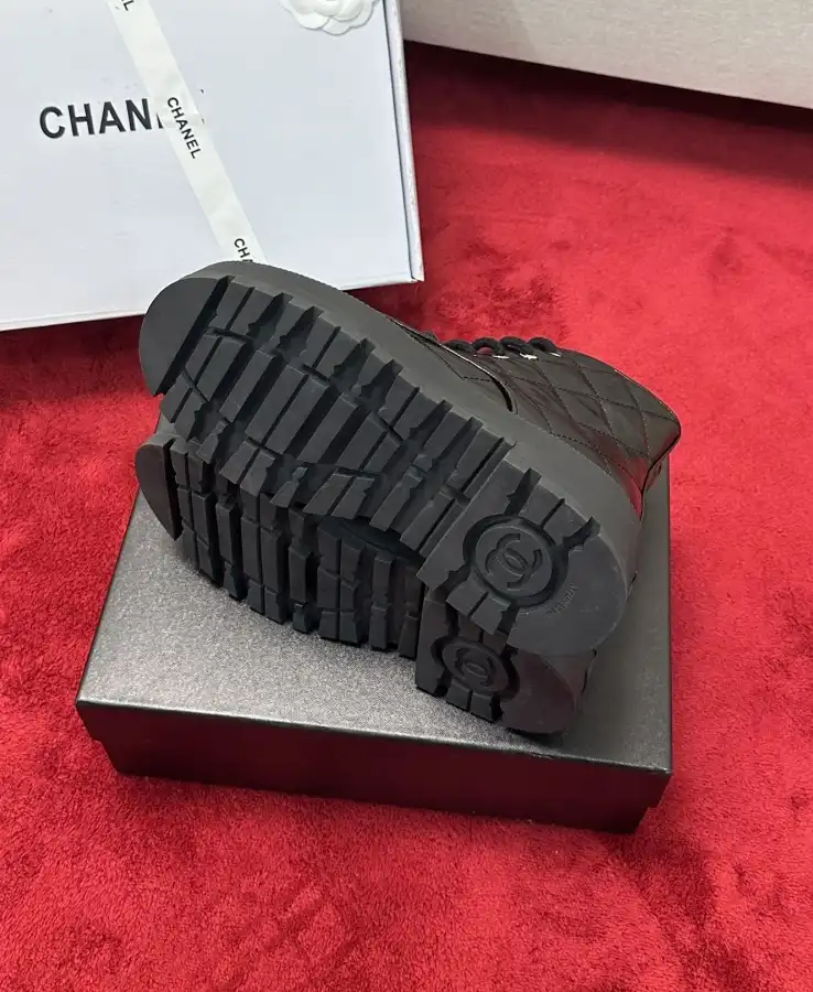 hype Chanel Boots