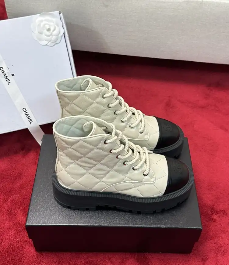 hype Chanel Boots