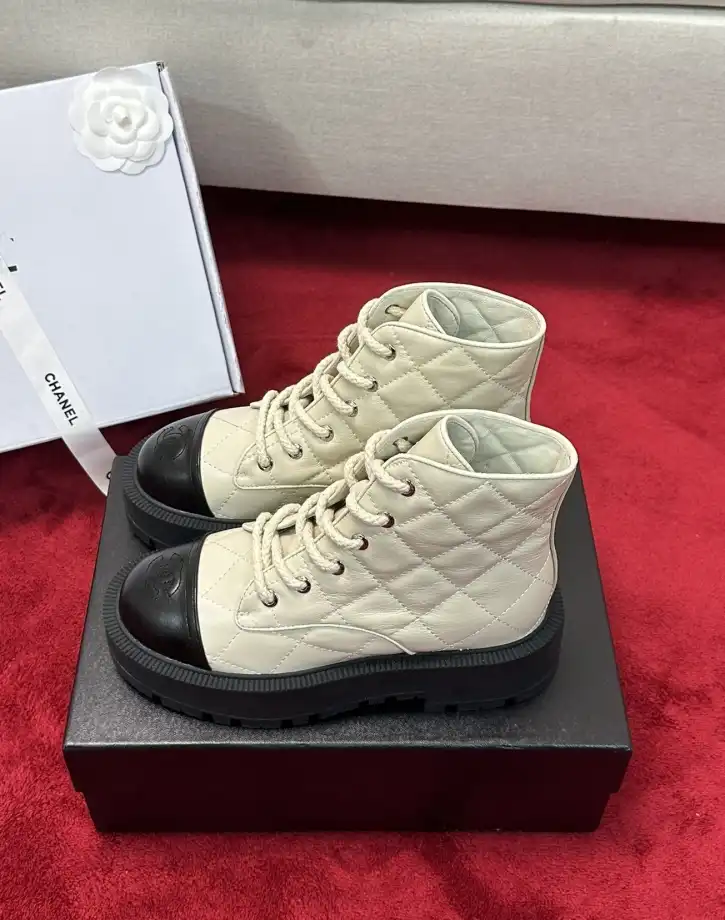 hype Chanel Boots