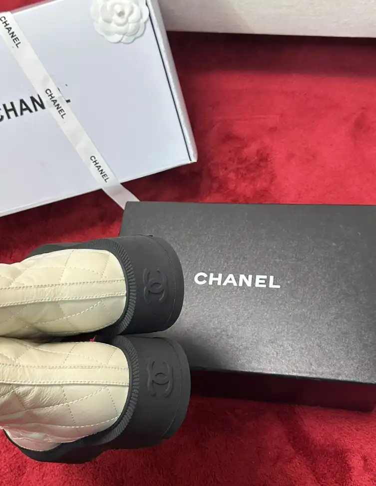 hype Chanel Boots