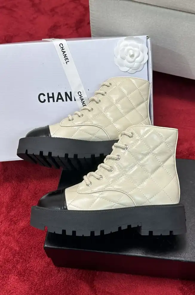 hype Chanel Boots