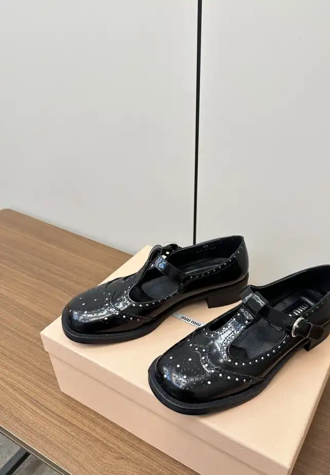 hype Miu Miu Casual Shoes