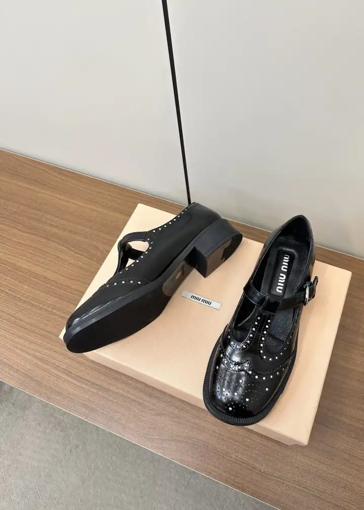 hype Miu Miu Casual Shoes