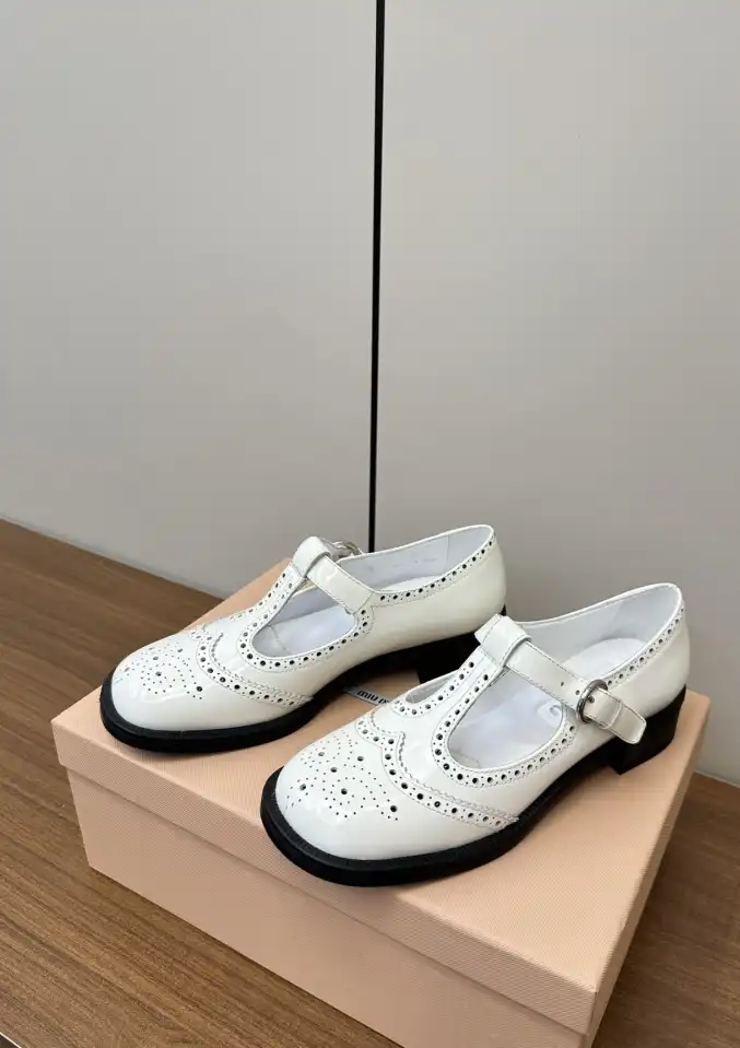 hype Miu Miu Casual Shoes