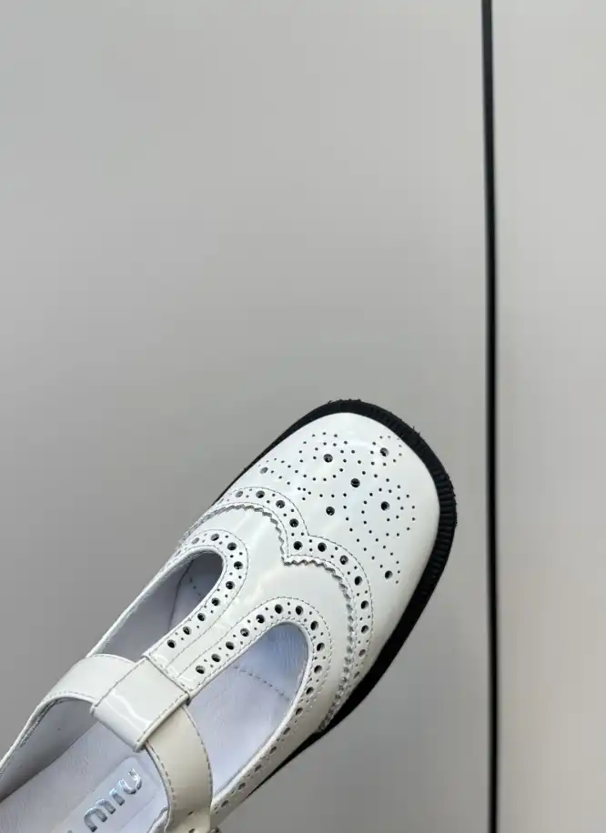 hype Miu Miu Casual Shoes