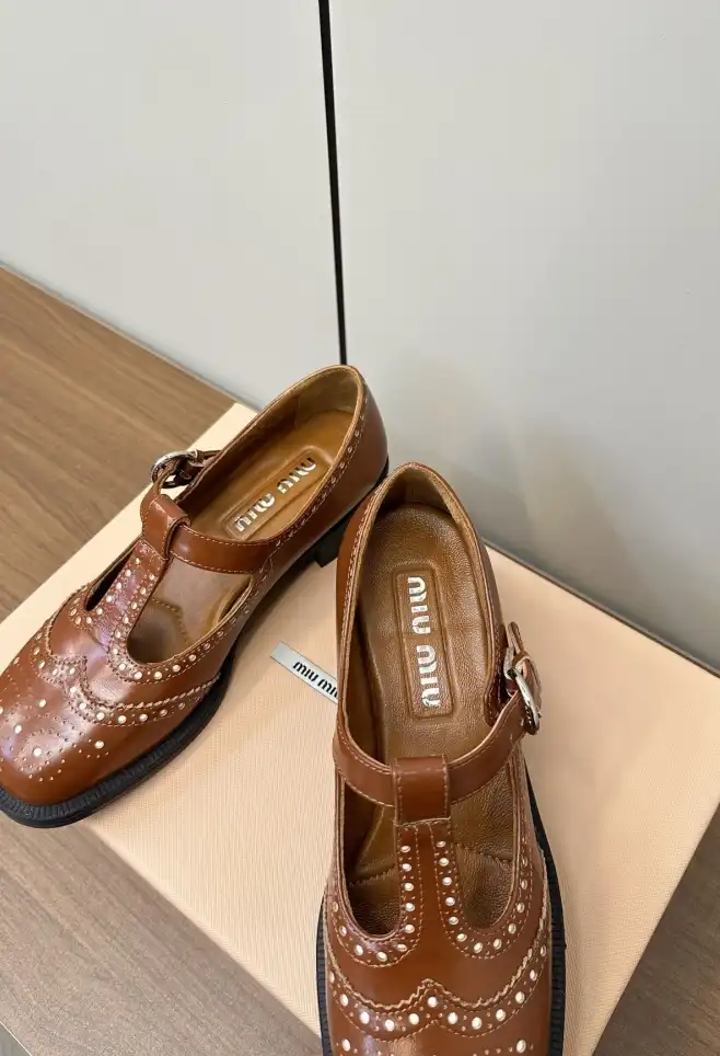 hype Miu Miu Casual Shoes