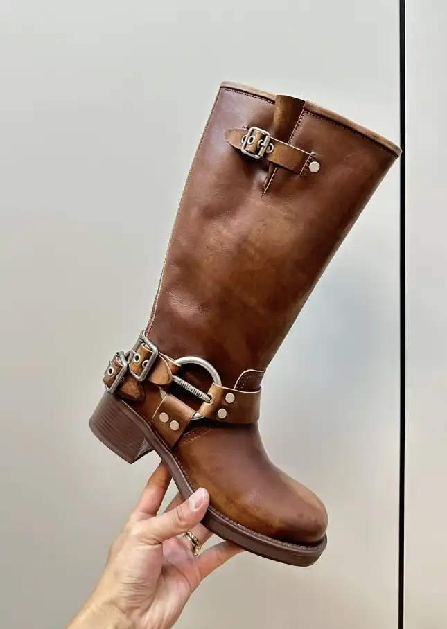 hype Miu Miu Boots