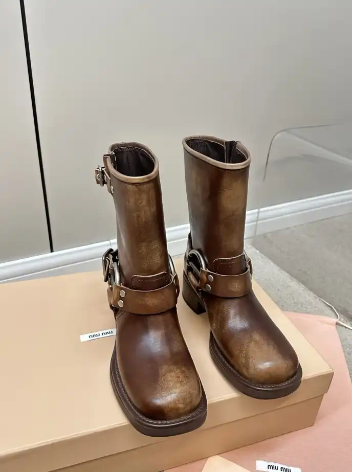 hype Miu Miu Boots