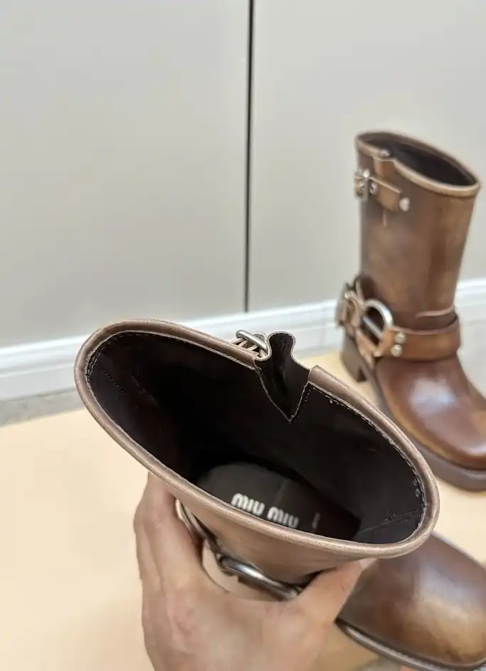 hype Miu Miu Boots