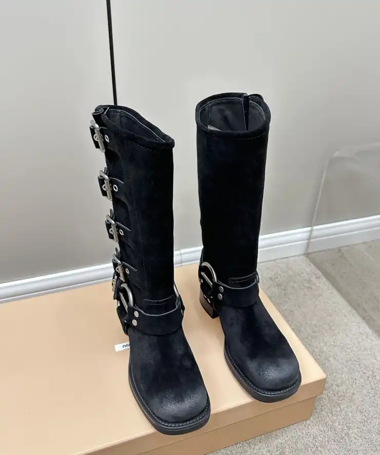 hype Miu Miu Boots