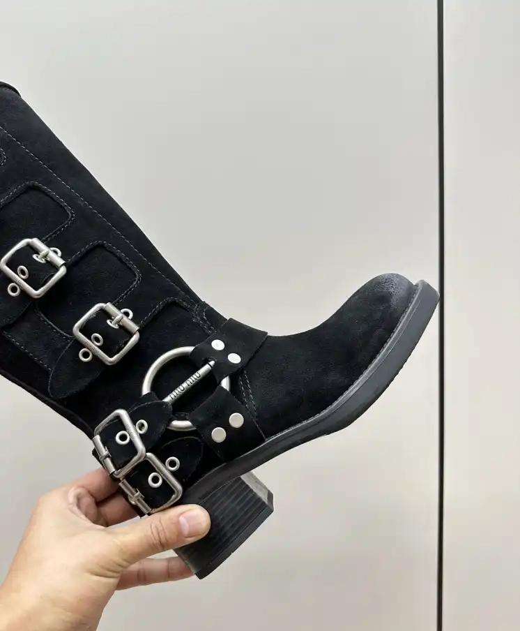 hype Miu Miu Boots