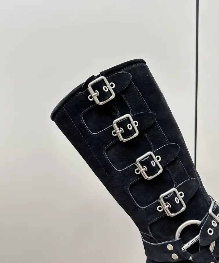 hype Miu Miu Boots