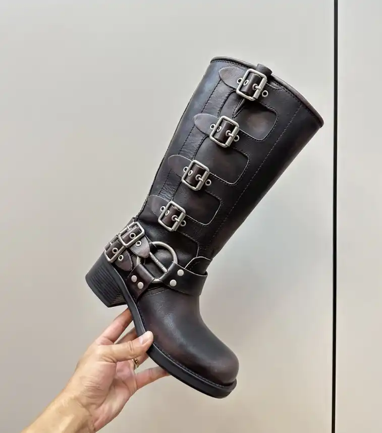 hype Miu Miu Boots