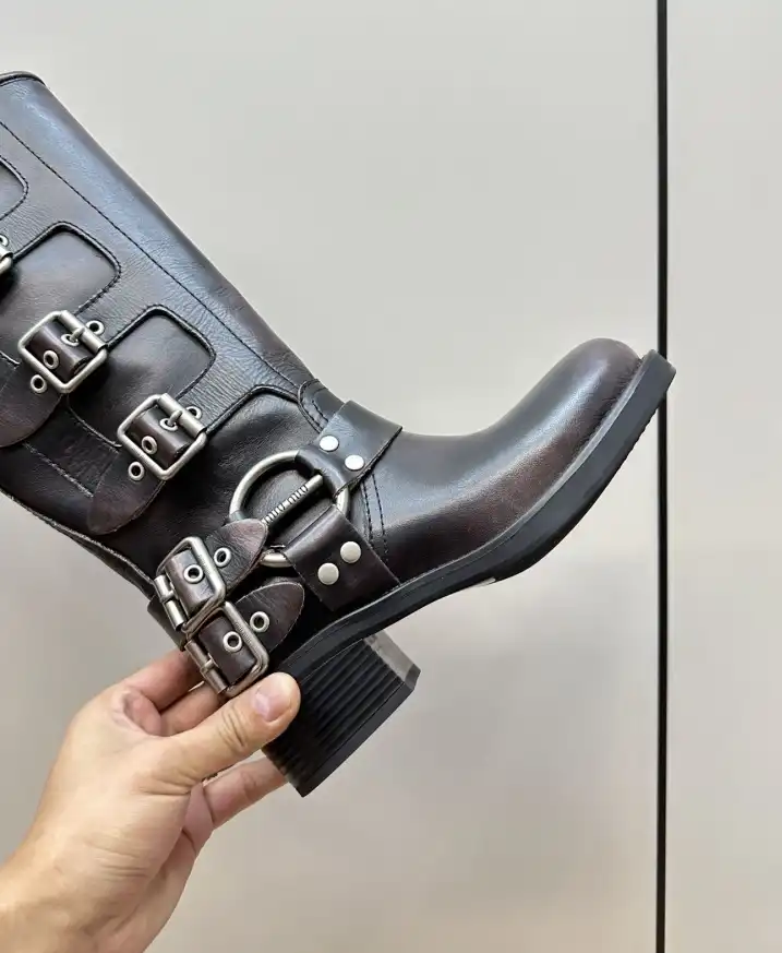 hype Miu Miu Boots