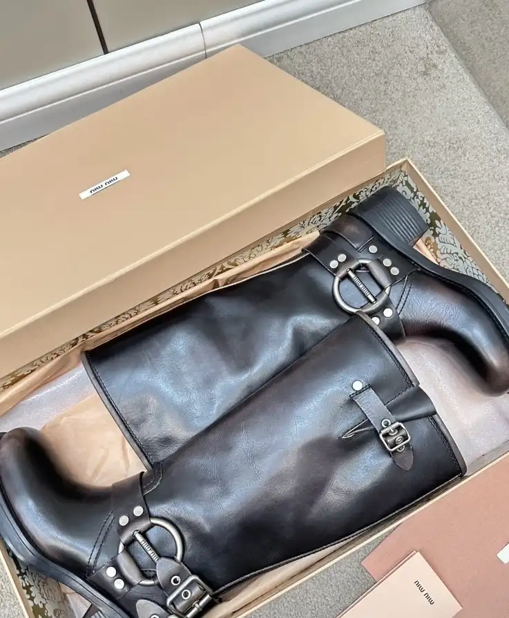 hype Miu Miu Boots