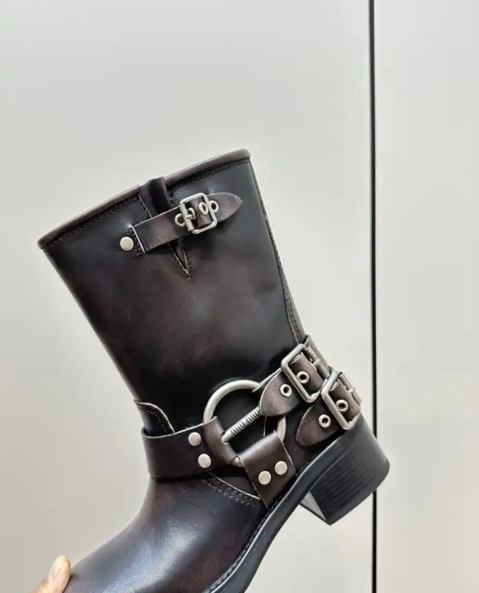 hype Miu Miu Boots