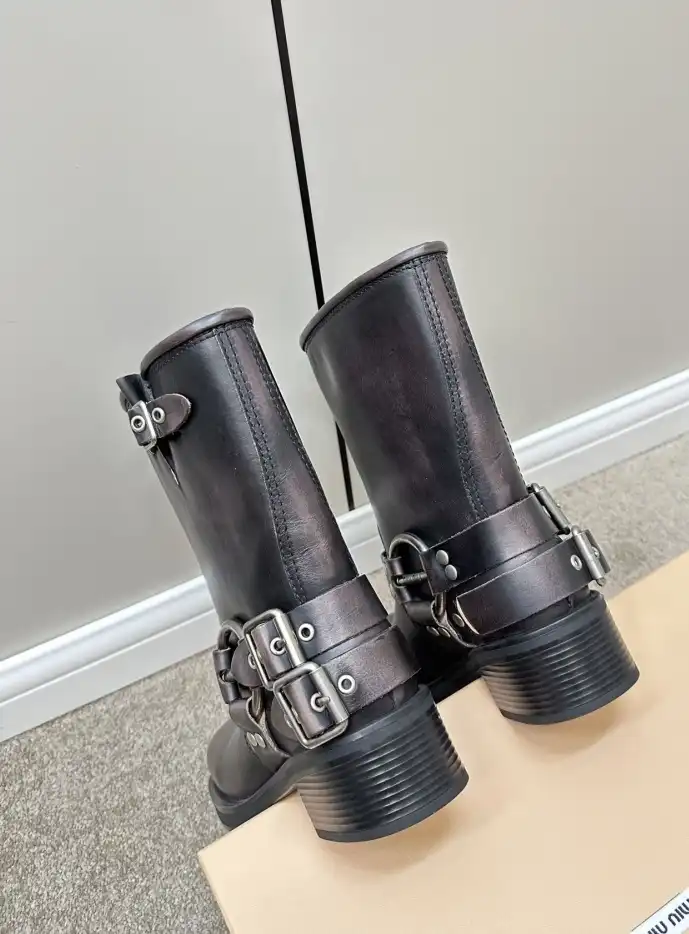 hype Miu Miu Boots