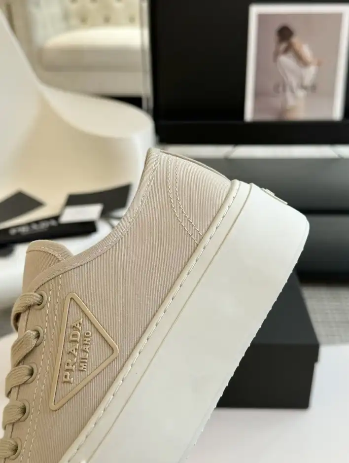 hype Prada Casual Shoes